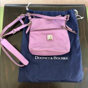 💜Dooney & Bourke Bag